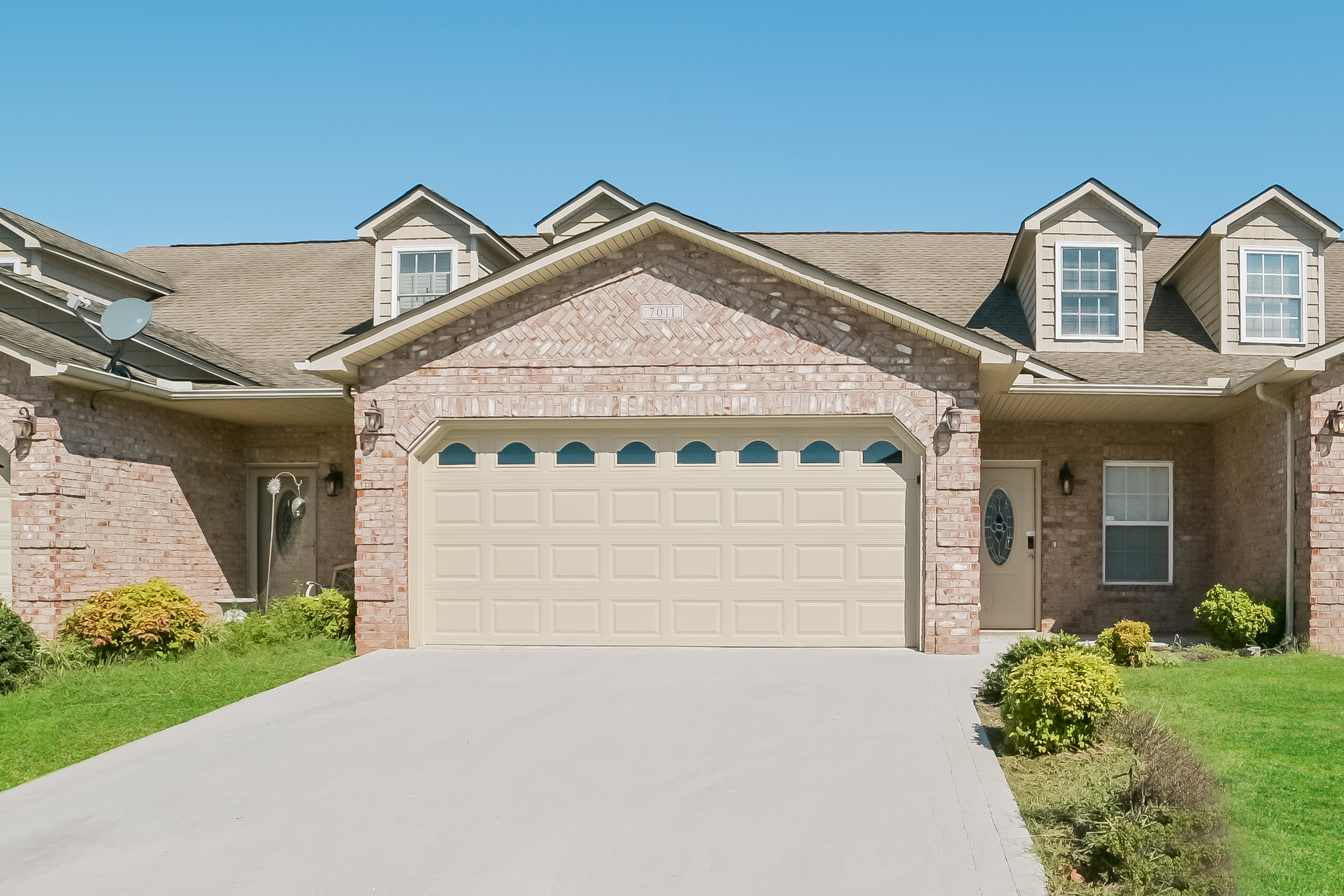 7011 Echo Hill Way Corryton, TN 37721
